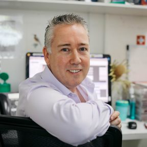 Dr Luke Holden